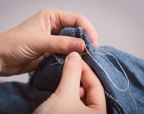 sew_hand